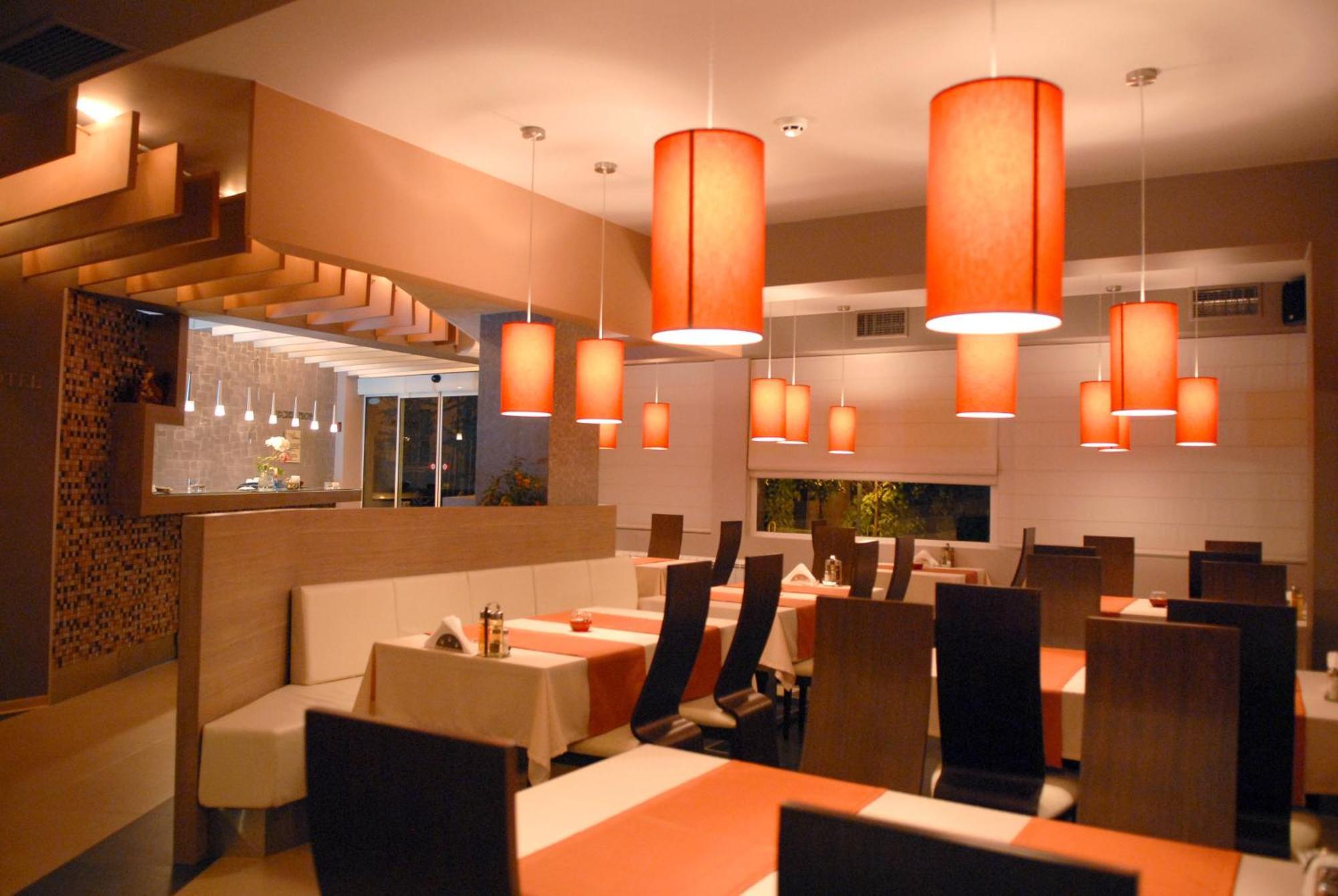 Hotel Avis Szandanszki Kültér fotó