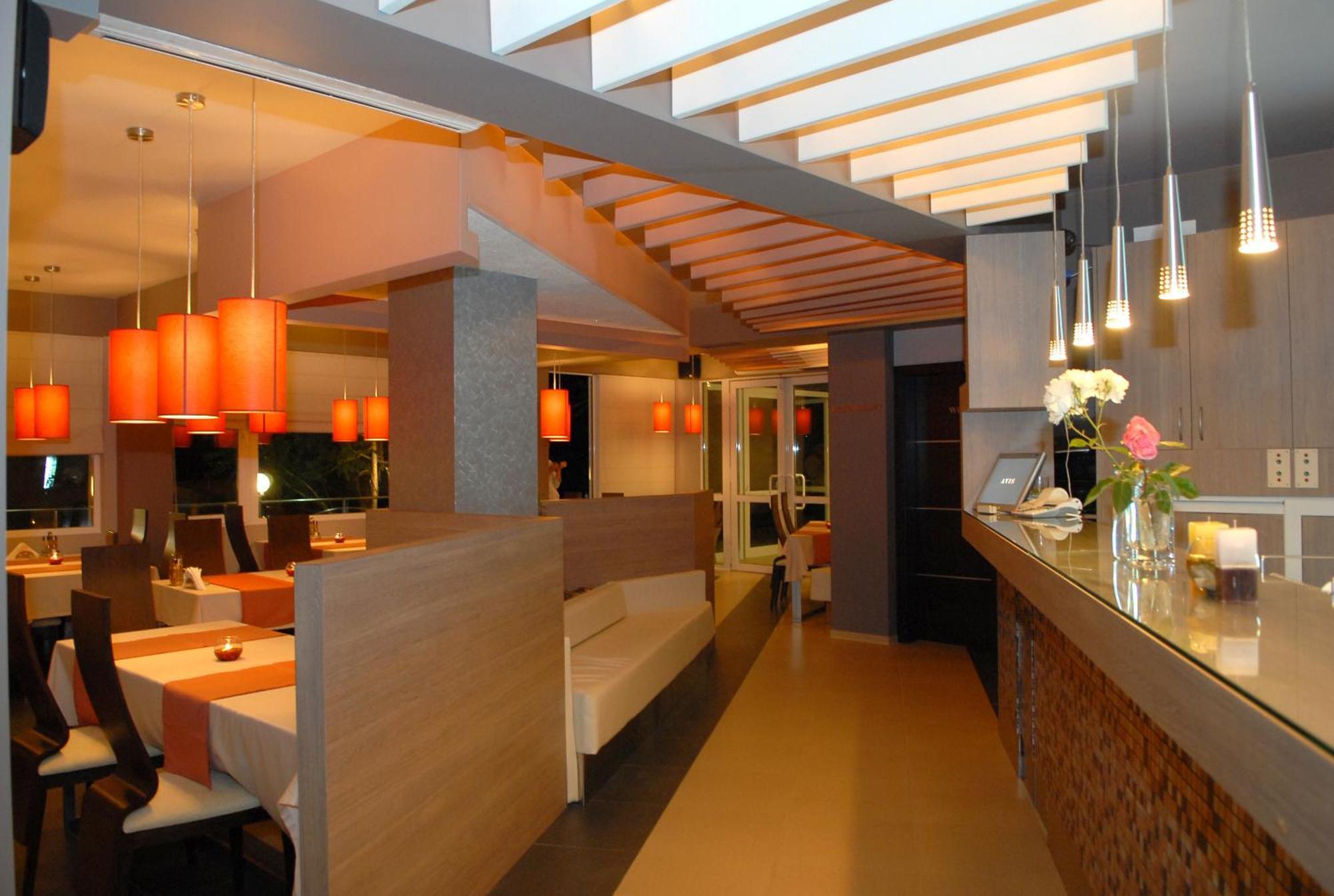 Hotel Avis Szandanszki Kültér fotó